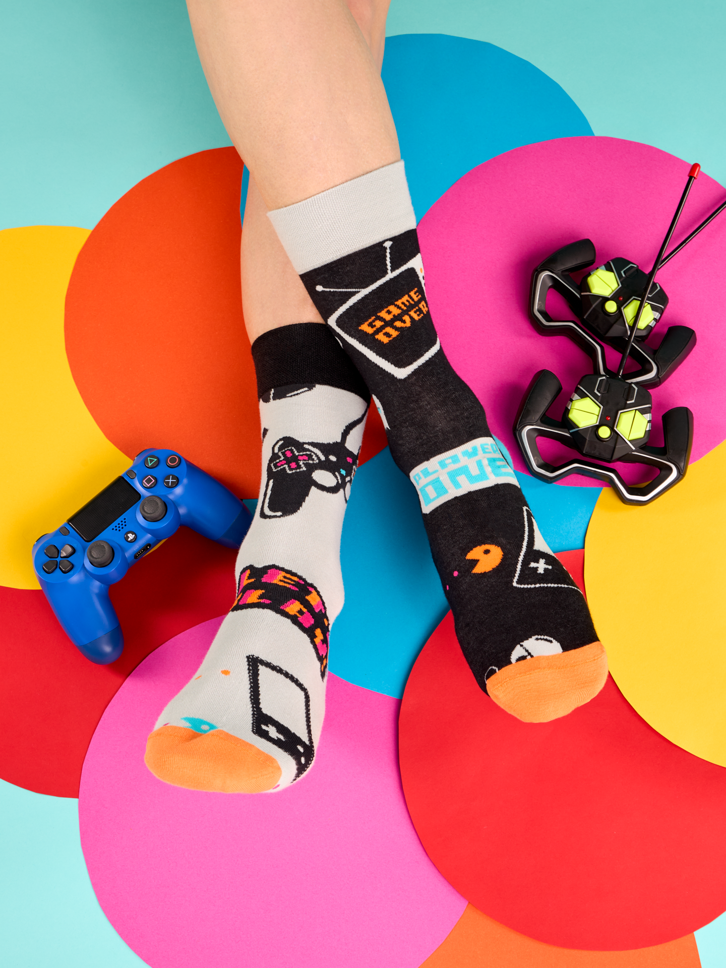 regular-socks-gamer-a4/a4aac74e4f2b0684f73b50779aa55b46c1426c52