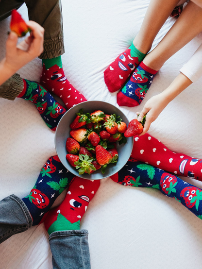 kids-ankle-socks-happy-strawberries-8e/8e42bb9f8ca16475b7ee27f303f0909a9a3251c6