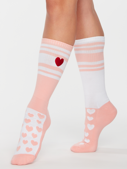 sports-socks-stripes-hearts-08/085b22f3708275faf78a311b5fa1dbd447f38275