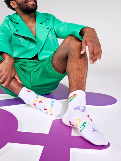 crew-socks-love-respect-8d/8de8eb6407582d95b3d187d8c5faf1b1ff98f34c