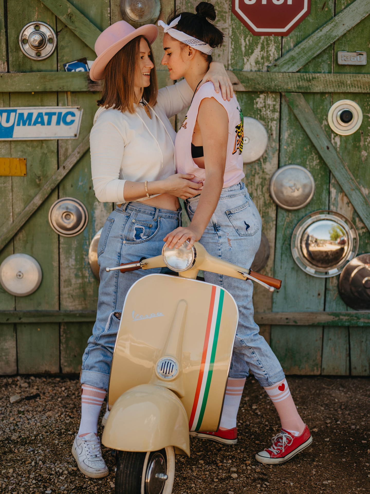 sports-socks-stripes-hearts-8d/8d96ae5640a936a2b6088ec92cdde94172849f6d