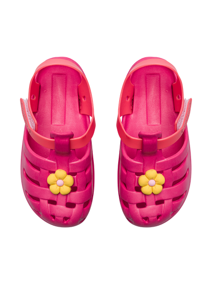 raspberry-pink-kids-sandals-6e/6ee99bf389e294d904af83fb4f56b378c9d6aeb6