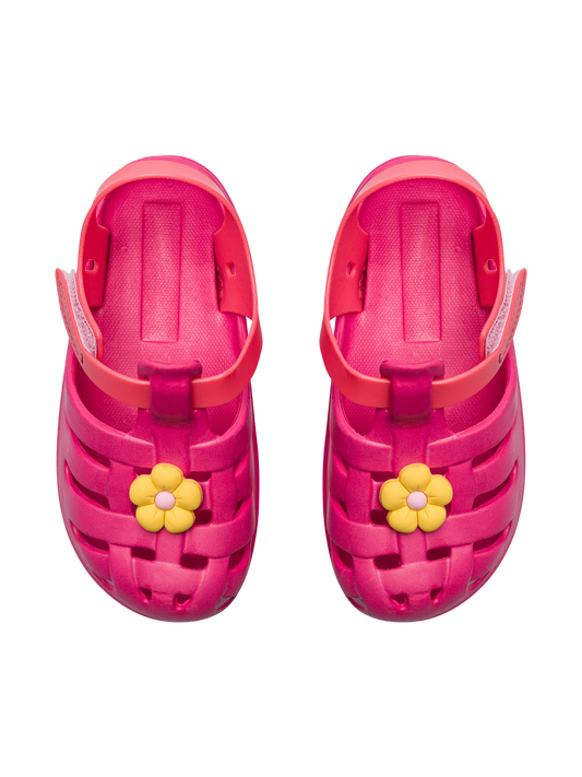 raspberry-pink-kids-sandals-6e/6ee99bf389e294d904af83fb4f56b378c9d6aeb6