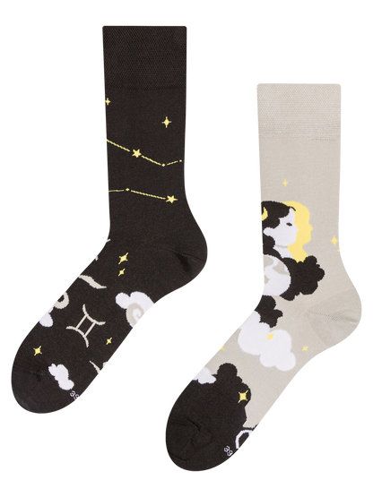 regular-socks-zodiac-gemini-8e/8ee27be6fbab61d6a2863f5bd08b874fc8d55b9c
