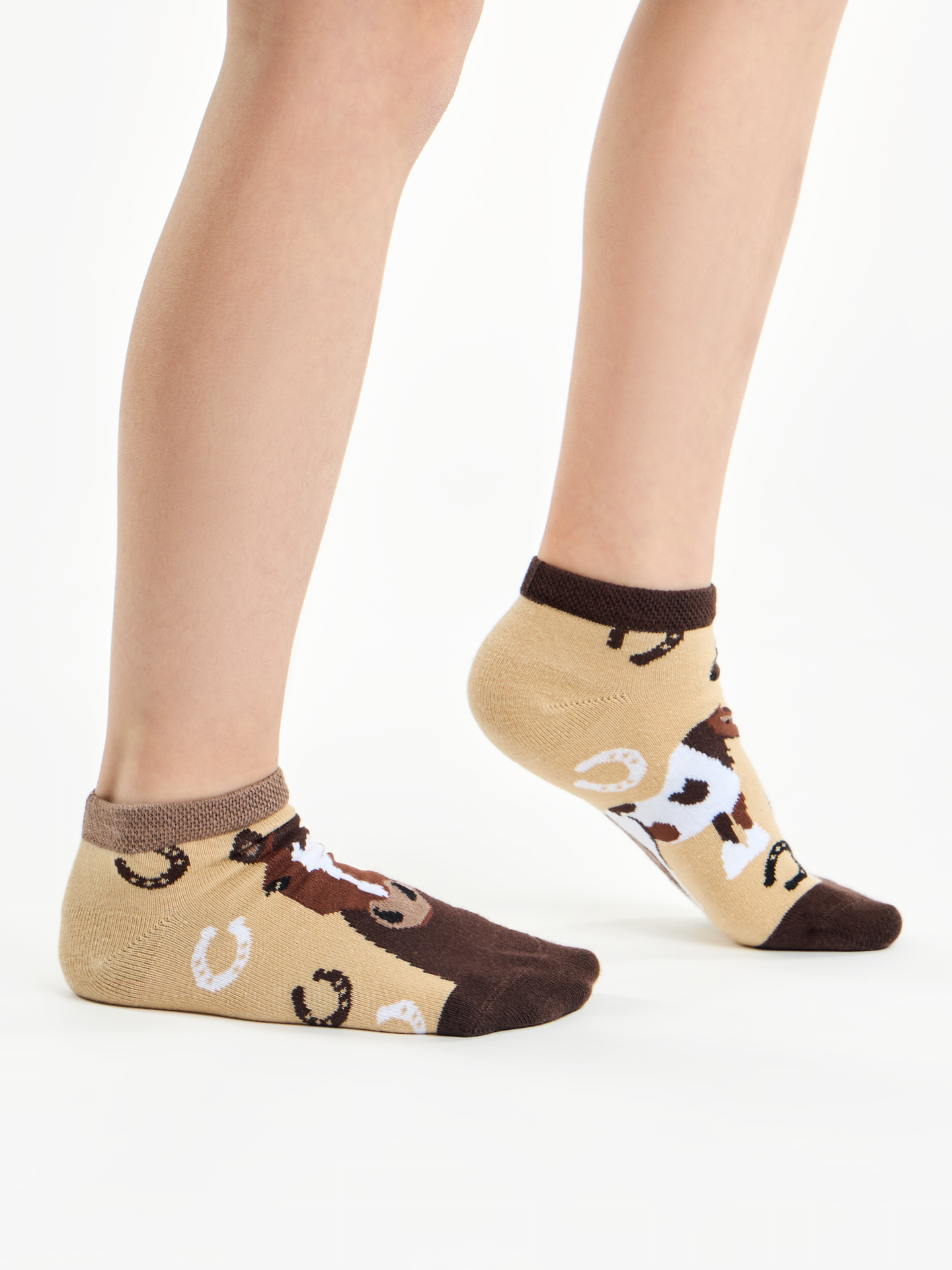kids-ankle-socks-horses-92/92b69b79471458b835f3060d79f0ba214ae6821a