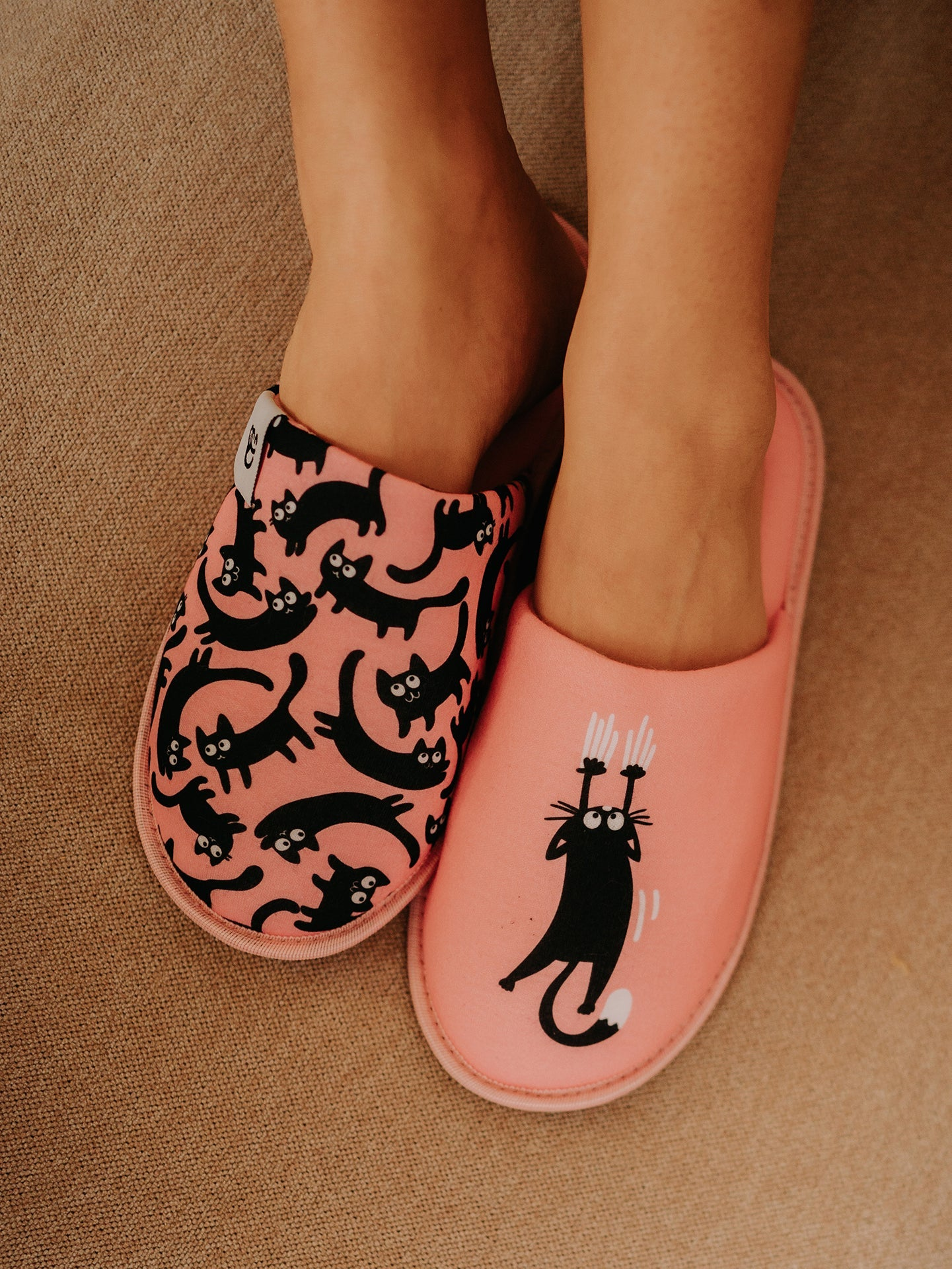 slippers-pink-cats-58/58d0ea58bb4fea4774d9bafae9d894f93645aa87